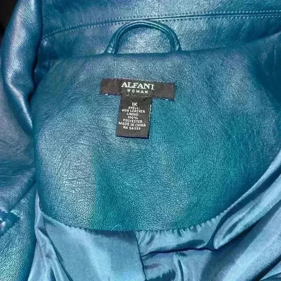 NWOT Alfani Women's Asymmetrical Zip Teal Faux Leather Jacket size 1X - Picture 10 of 13